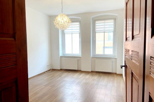 93,7m2-biura, gabinety, kancelaria w centrum Opola